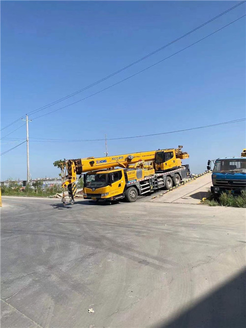 浦江县吊车作业时，可能会产生哪些额外收费项目？