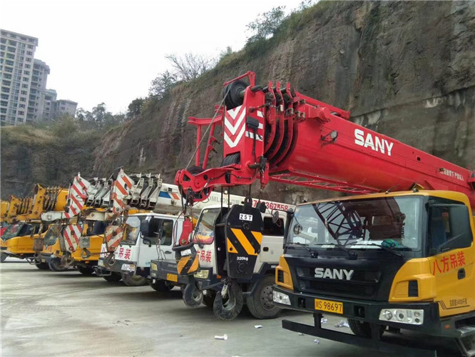 浦江县吊车出租按什么计费？台班费、单次费、里程费怎么算？